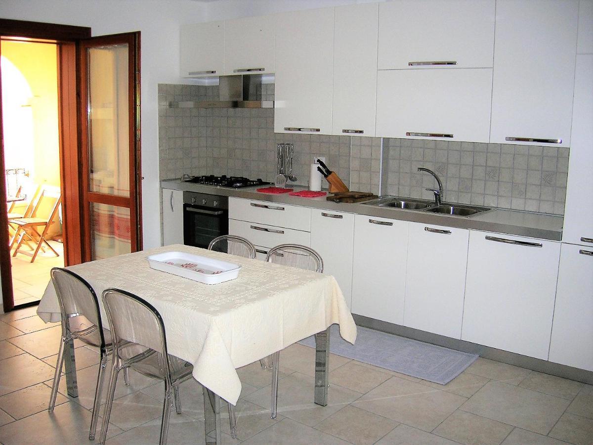Appartamento Nel Cuore Di Villasimius 1 Piano 외부 사진